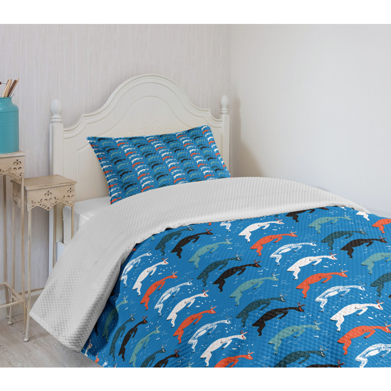 Jumping Pose Drawn Animal Art Bedspread Set