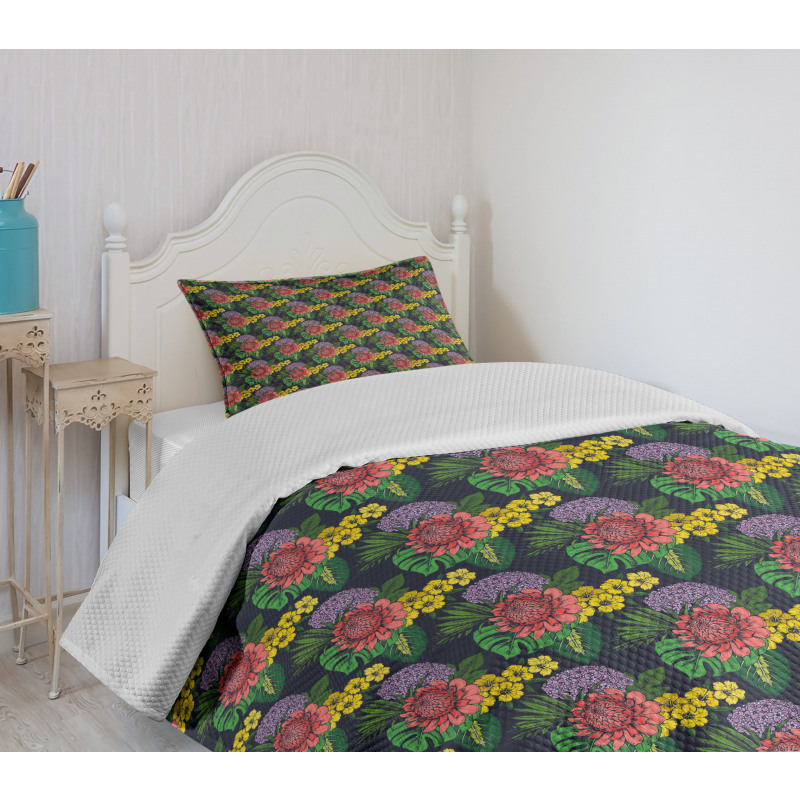 Tropical Leaf Jungle Flowers Bedspread Set