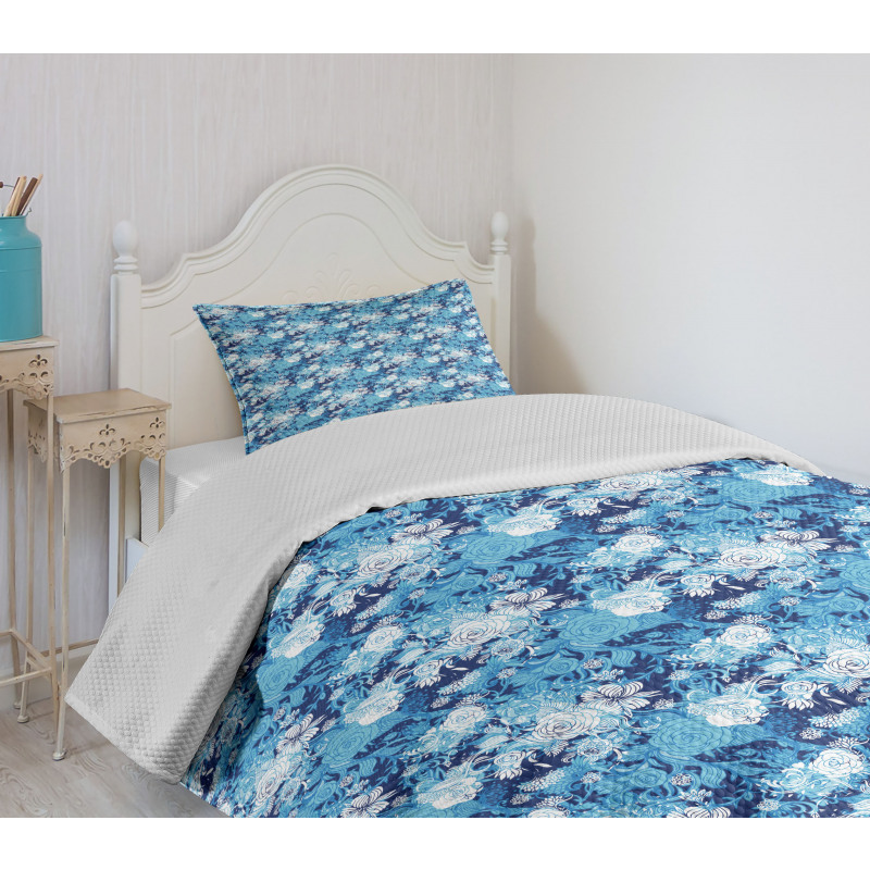 Blue Color Palette Roses Bedspread Set