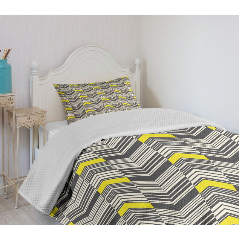 Nostalgic Abstract Zigzags Bedspread Set
