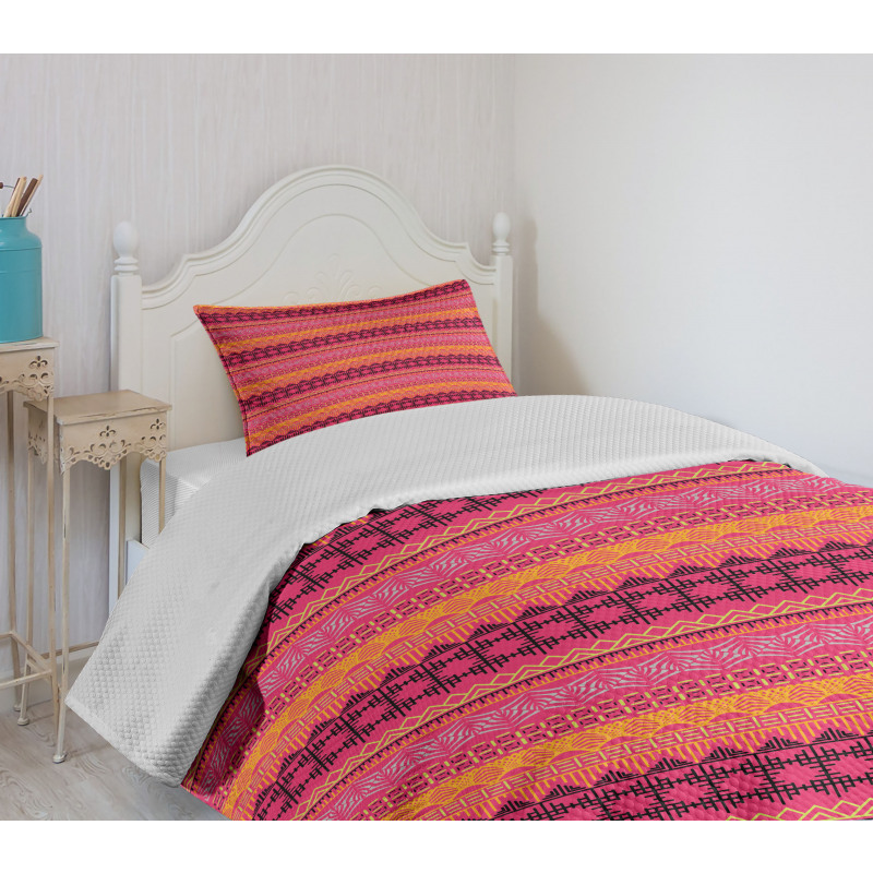 Abstract Tribal Style Motif Bedspread Set