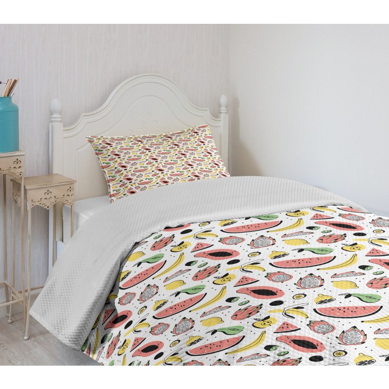 Tasty Food Doodle Bedspread Set