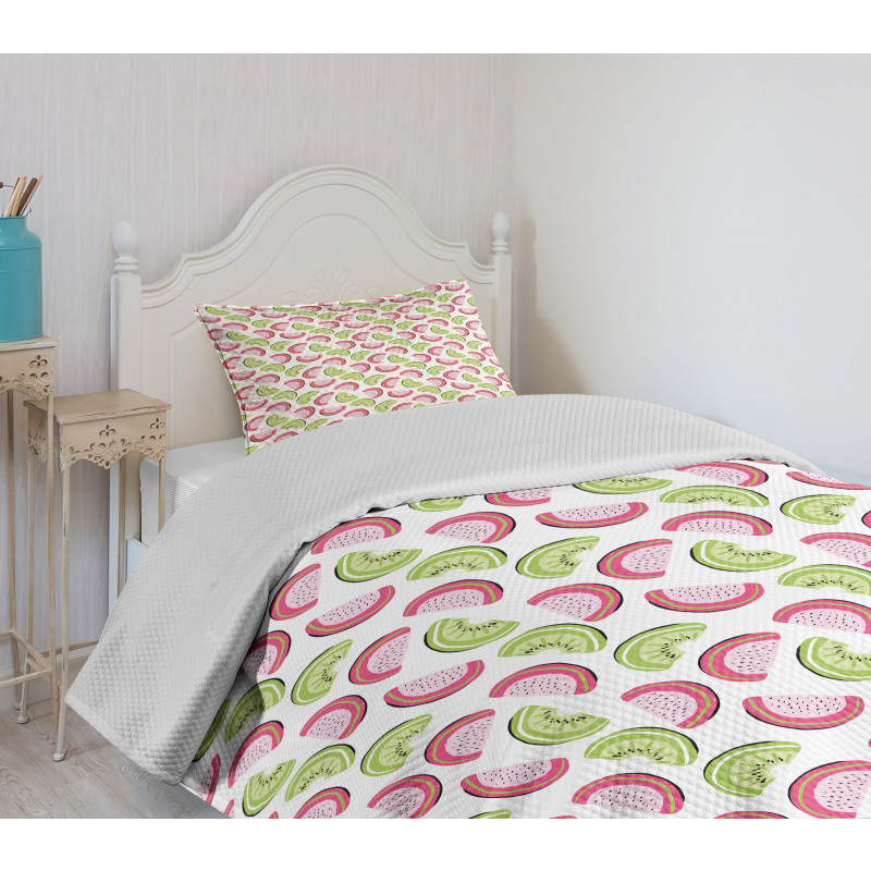 Abstract Kiwi and Watermelon Bedspread Set