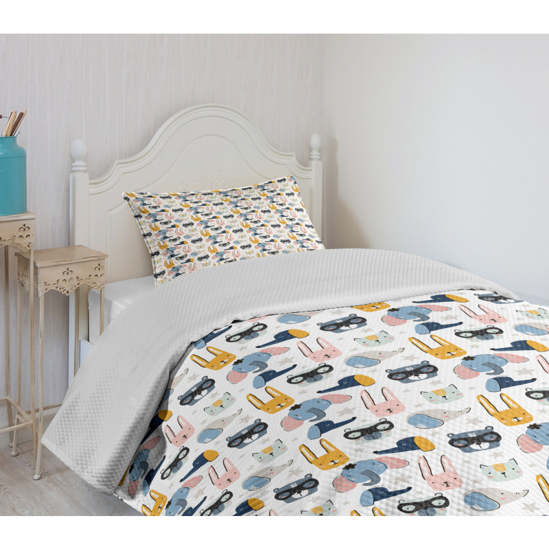 Doodle Design Animals Bedspread Set