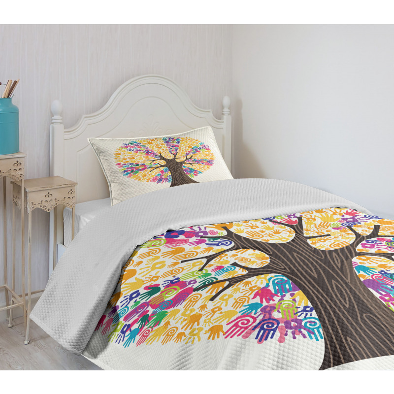 Hand Prints Solidarity Bedspread Set