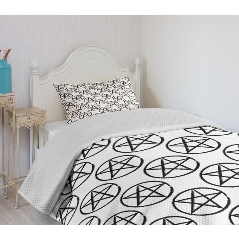 Pentagram Star in Circle Bedspread Set