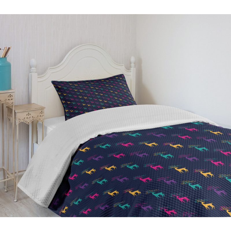 Colorful Abstract Elk Bedspread Set