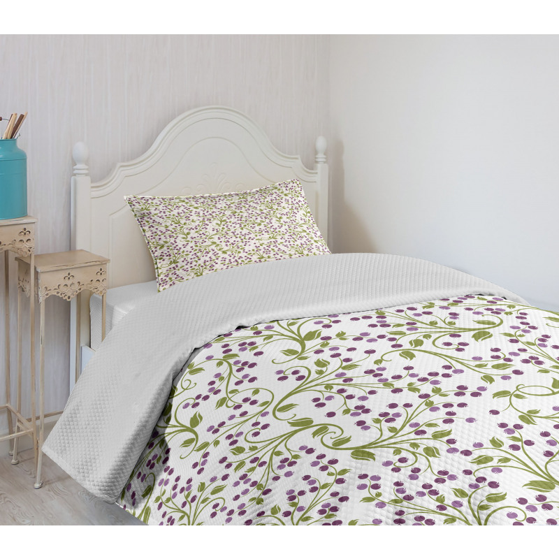 Wild Berries Botanical Bedspread Set