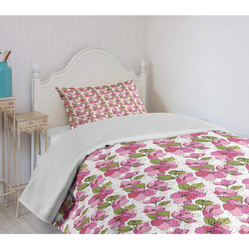 Blooming on Geometric Bedspread Set