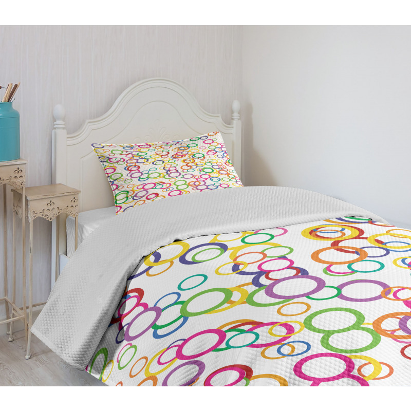 Colored Geometric Circle Bedspread Set
