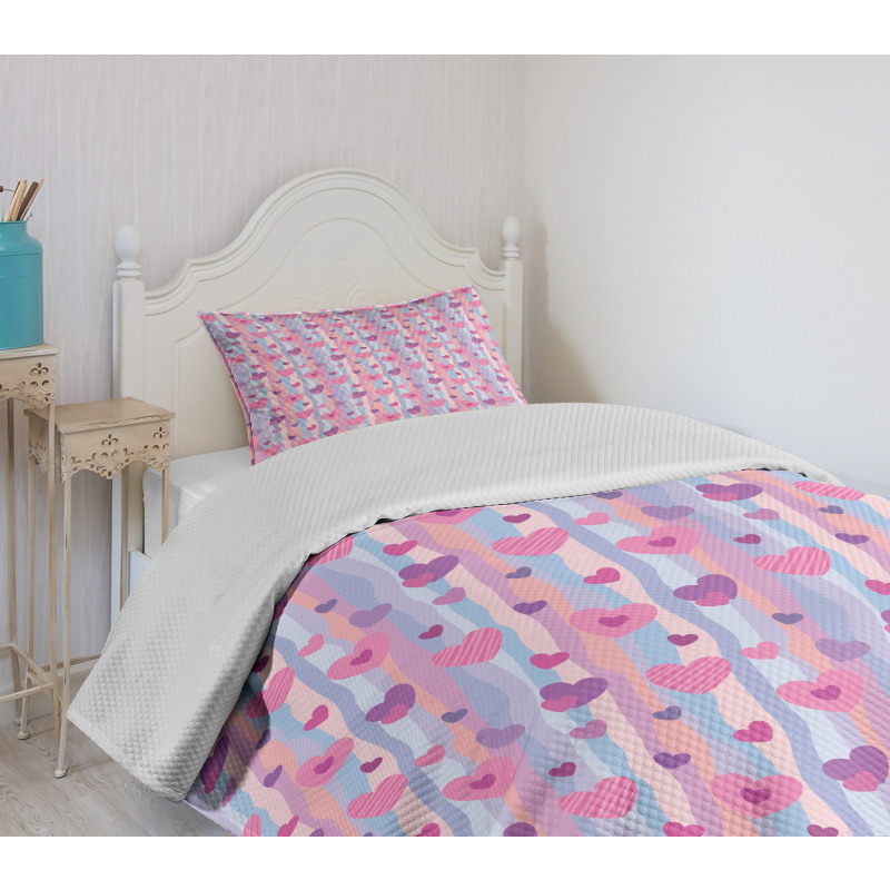 Hearts Stripes Wedding Bedspread Set