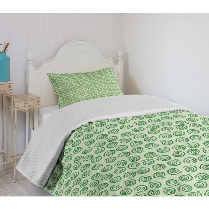 Dotted Wild Reptile Bedspread Set