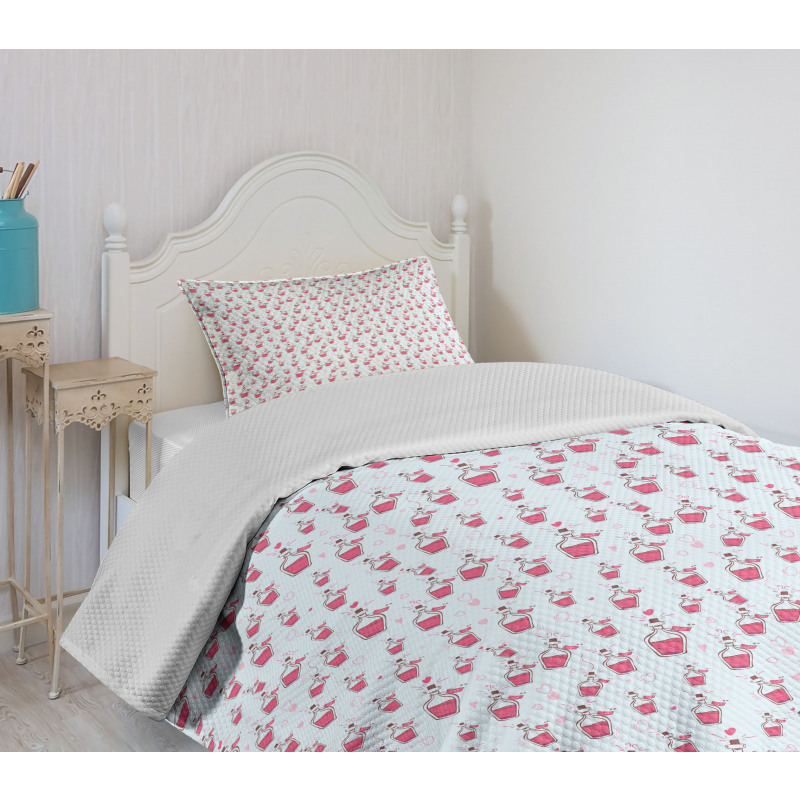 Elixir of Love Doodle Bedspread Set