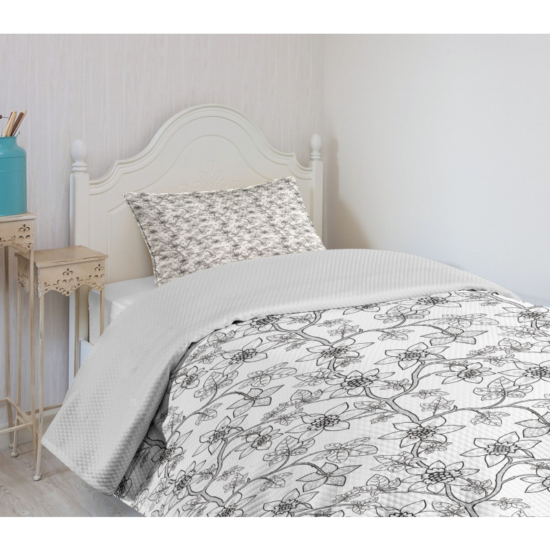 Graphic Branches Bedspread Set