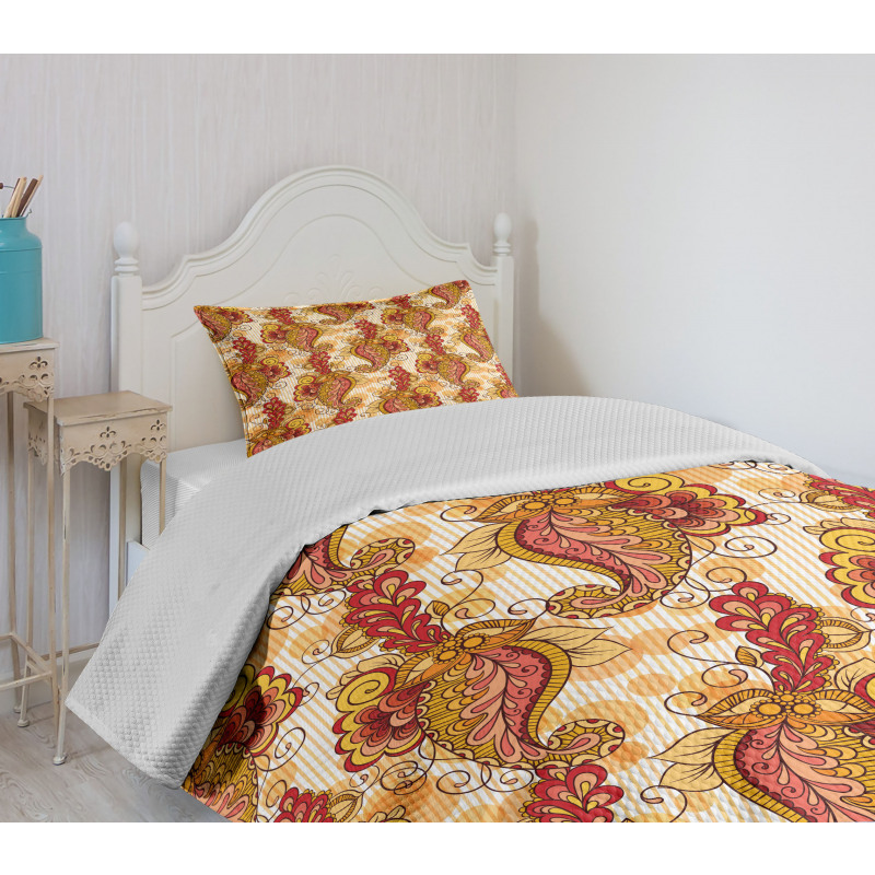 Ornate Paisley Bedspread Set