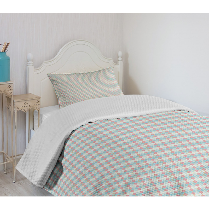 Pastel Mesh Bedspread Set