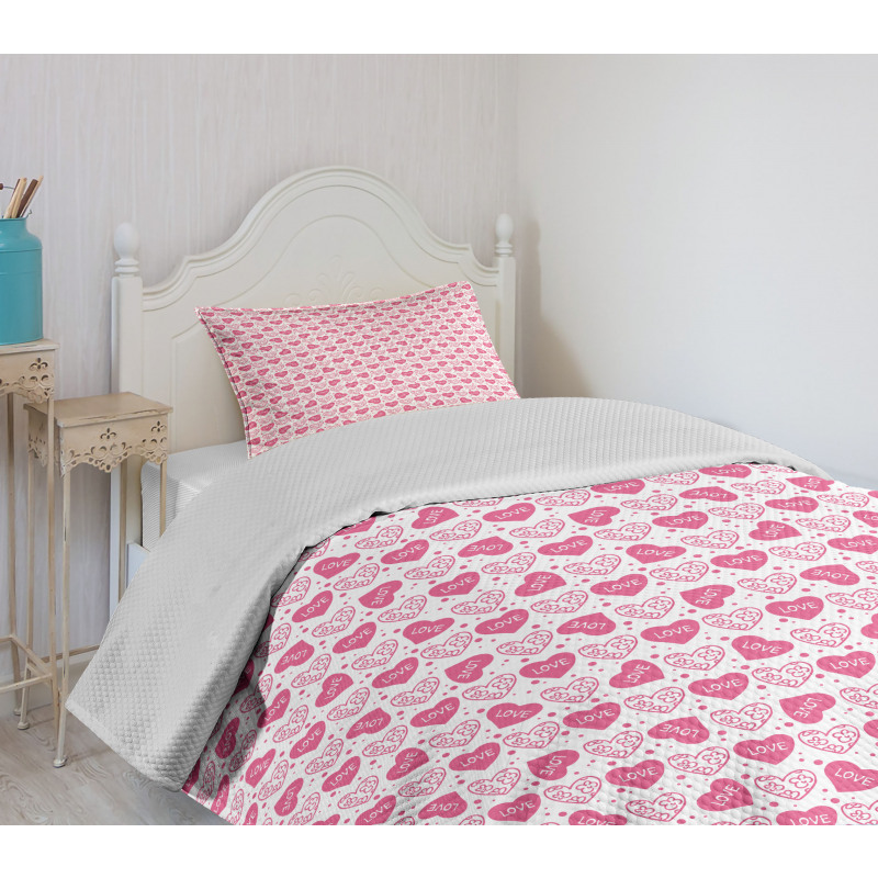 Floral Love Heart Bedspread Set