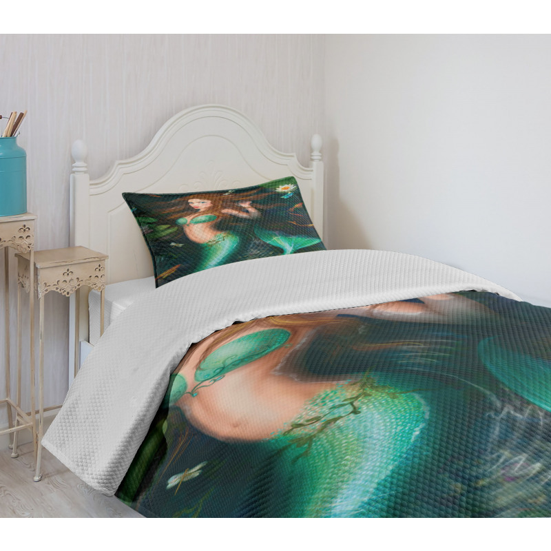 Mermaid Lake Lilies Bedspread Set