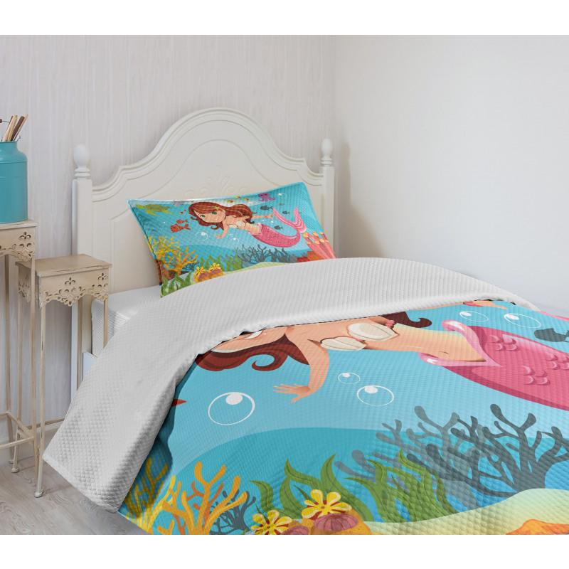 Cheerful Underwater Bedspread Set