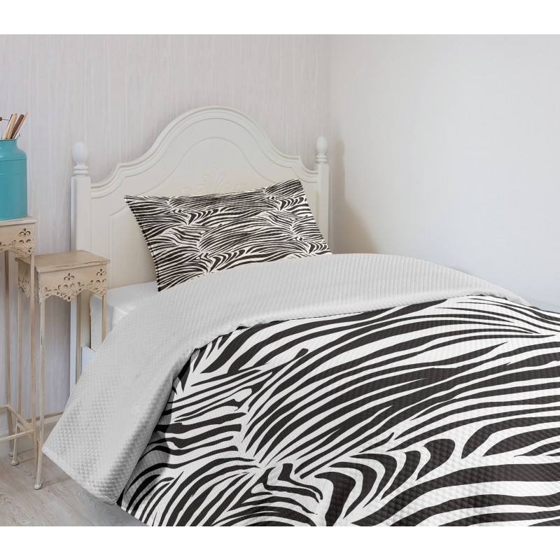 Wild Zebra Lines Bedspread Set