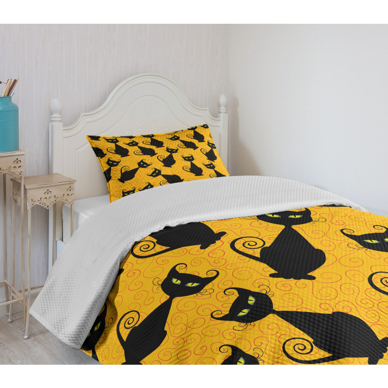 Black Cat Vintage Bedspread Set