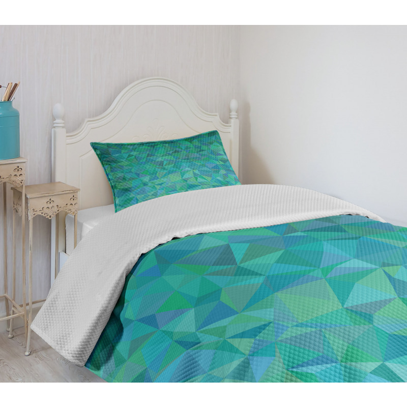 Triangle Mosaic Design Bedspread Set