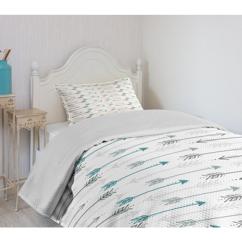 Arrow Pattern Horizontal Bedspread Set