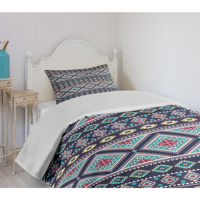 Folkloric Geometrical Art Bedspread Set