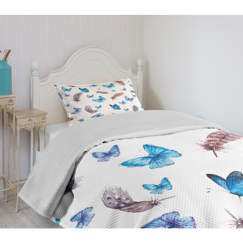 Feathers and Butterfly Bedspread Set