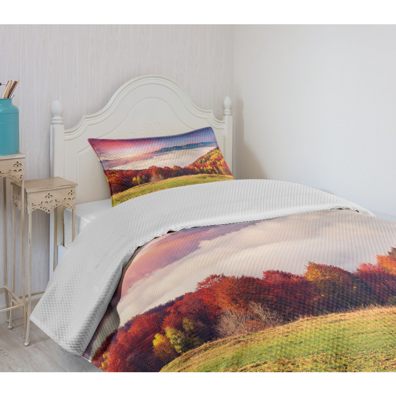 Fall Morning Mountain Bedspread Set