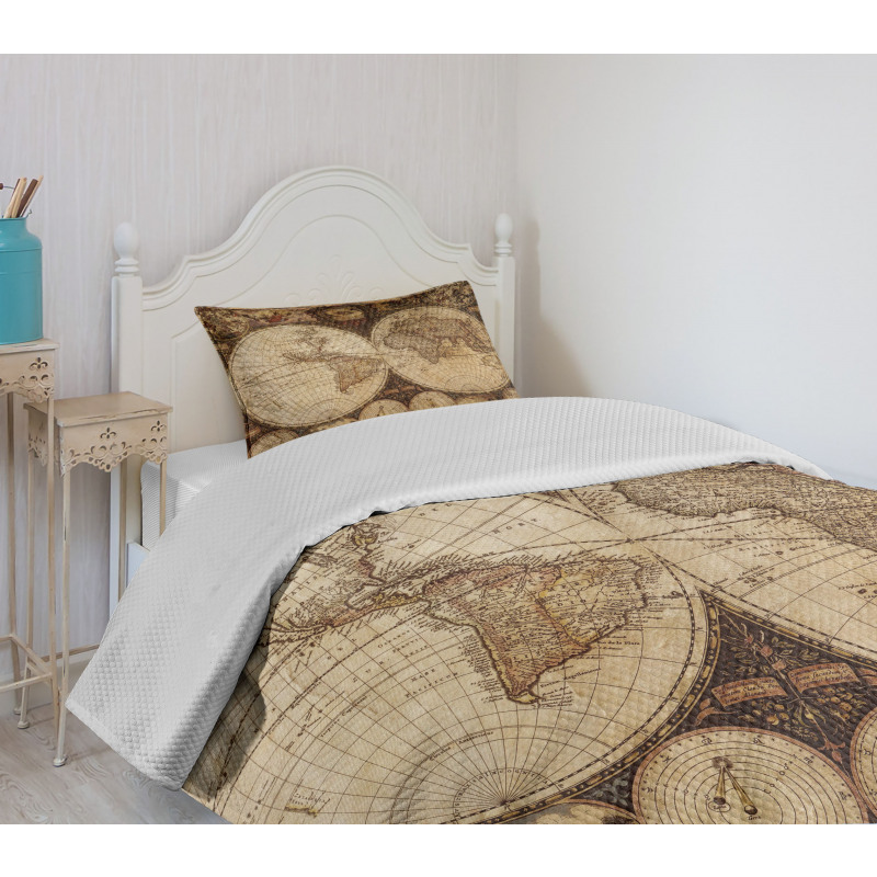 Historic Old Atlas Bedspread Set