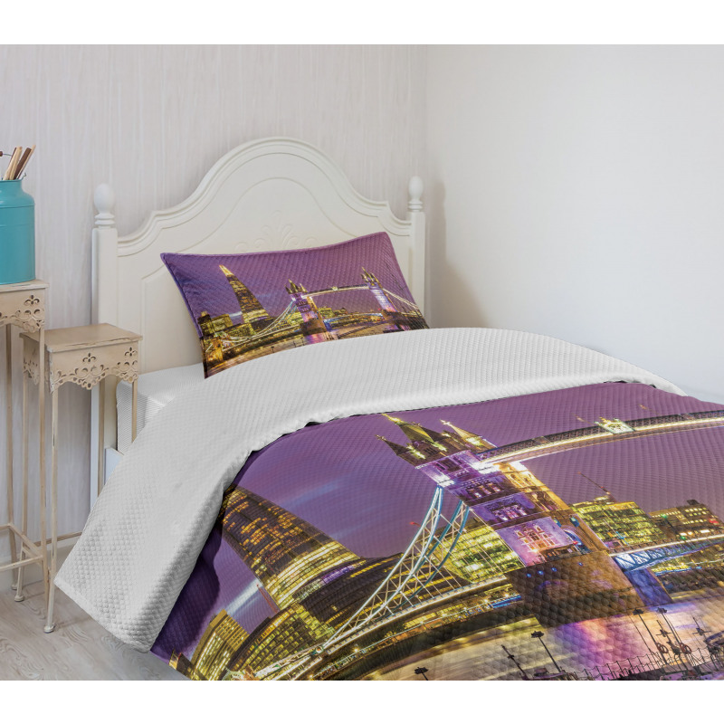 Tower Bridge in London Bedspread Set