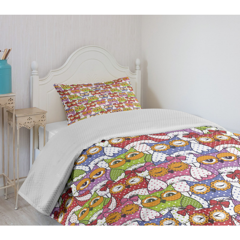 Ornate Owl Polka Dots Bedspread Set