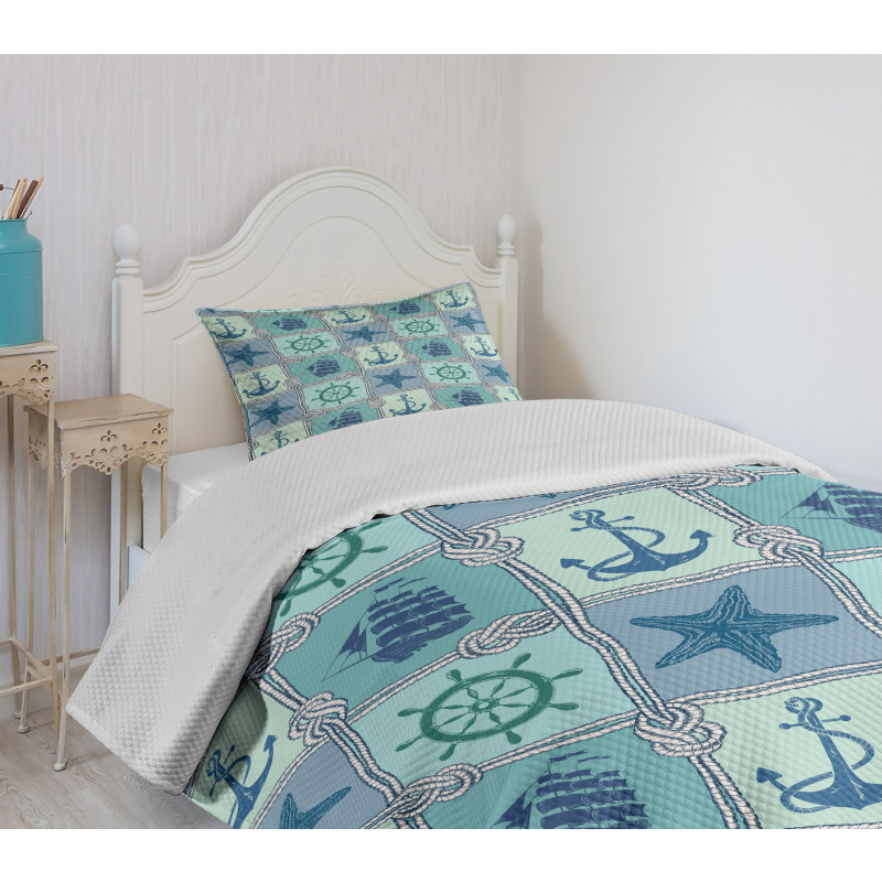 Ships Wheel Turquoise Bedspread Set