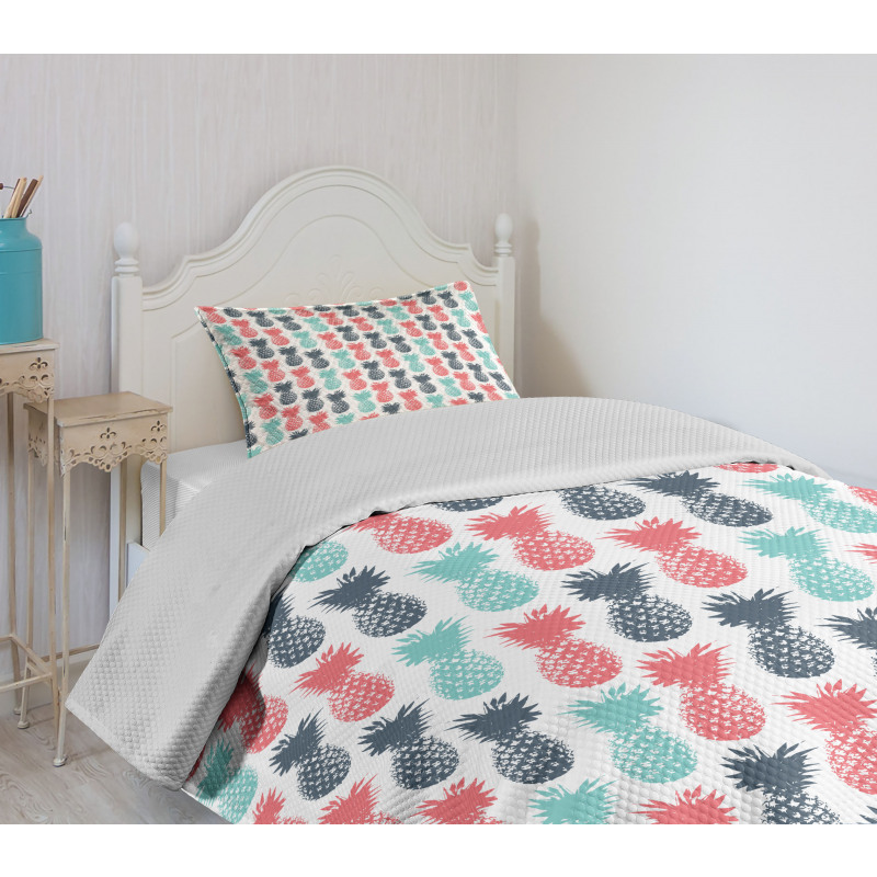 Stamped Minimal Backdrop Bedspread Set