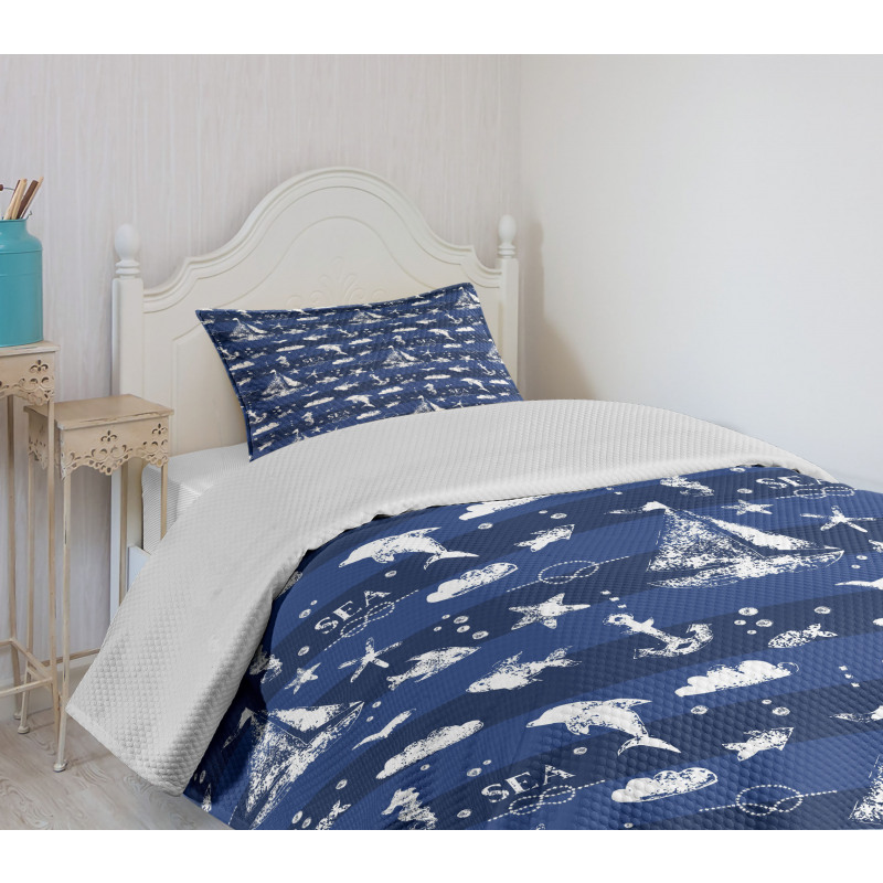 Grunge Anchor Ship Bedspread Set