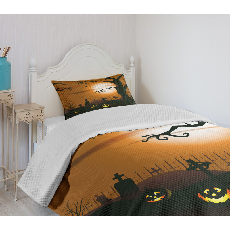 Scary Cemetery Bedspread Set