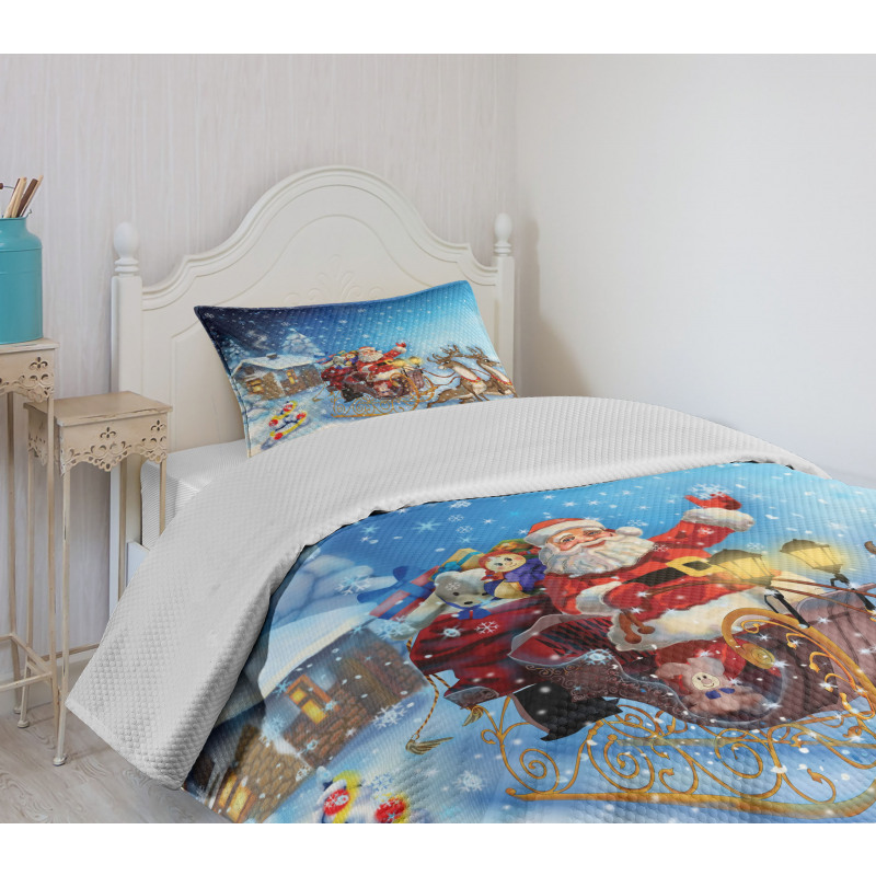 Santa in Sleigh Toys Bedspread Set