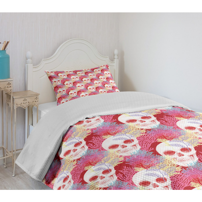 Skull and Corals Bedspread Set