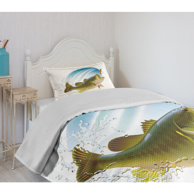 Wild Life in Nature Theme Bedspread Set