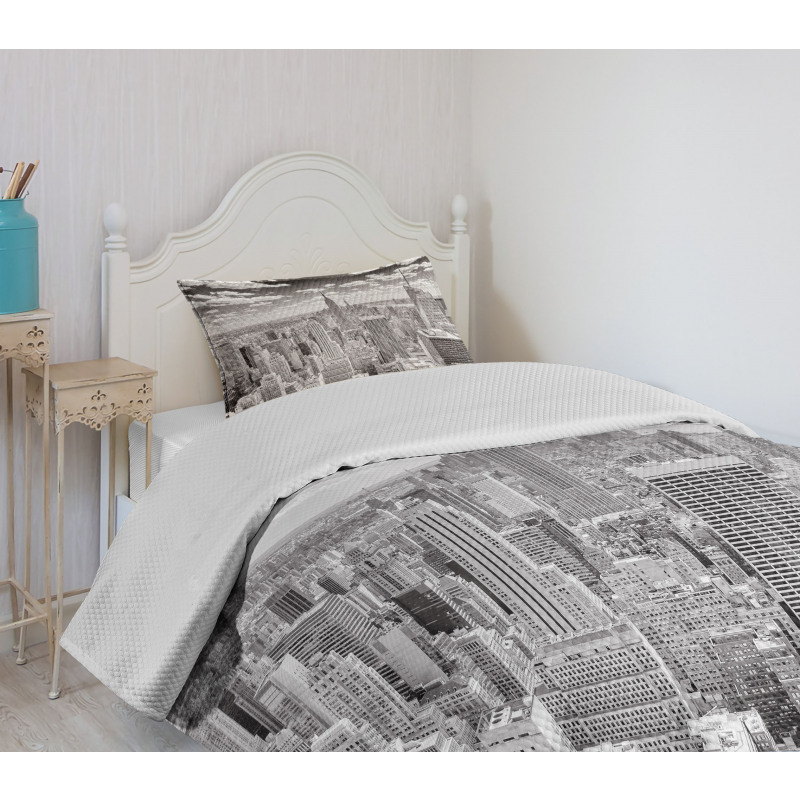 Manhattan Urban Scenery Bedspread Set