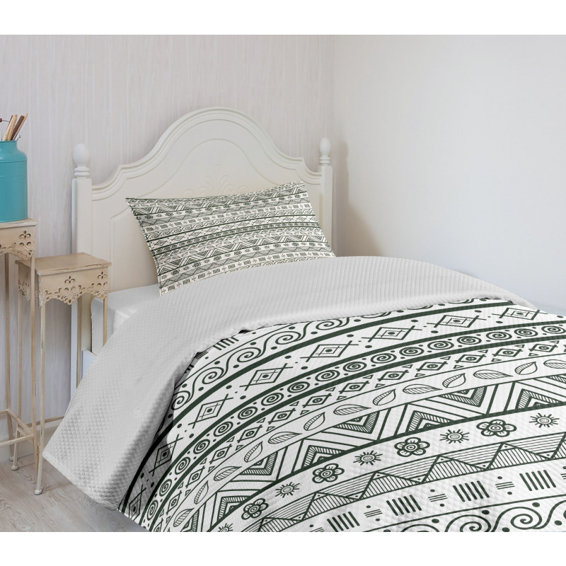 Aztec Patterns Bedspread Set