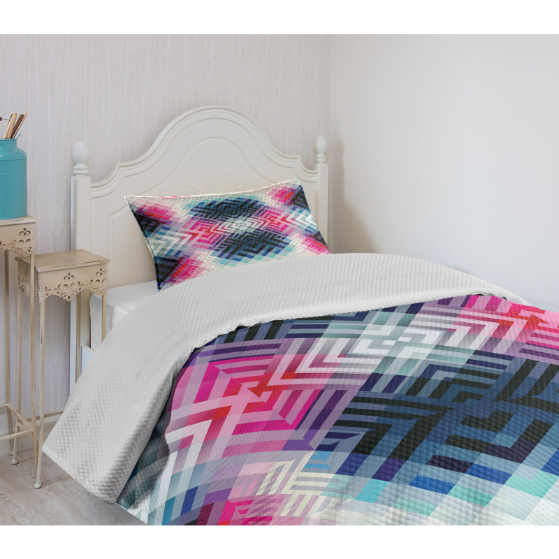 Geometric Lines Angle Bedspread Set