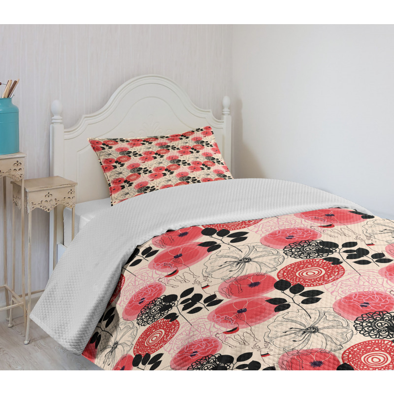 Circled Abstract Bedspread Set