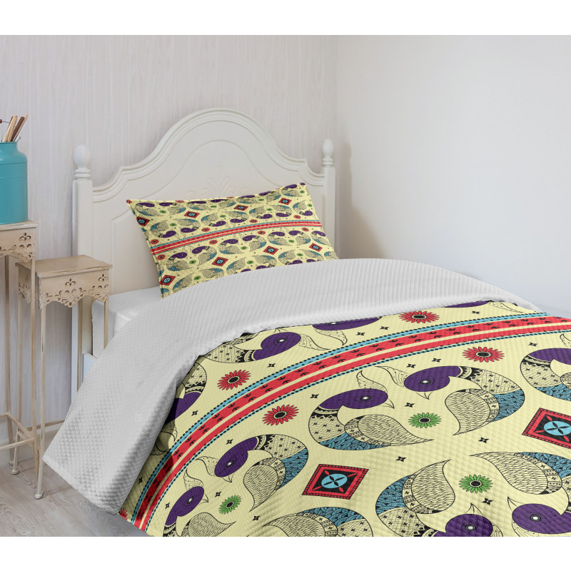Peacock Pattern Bedspread Set