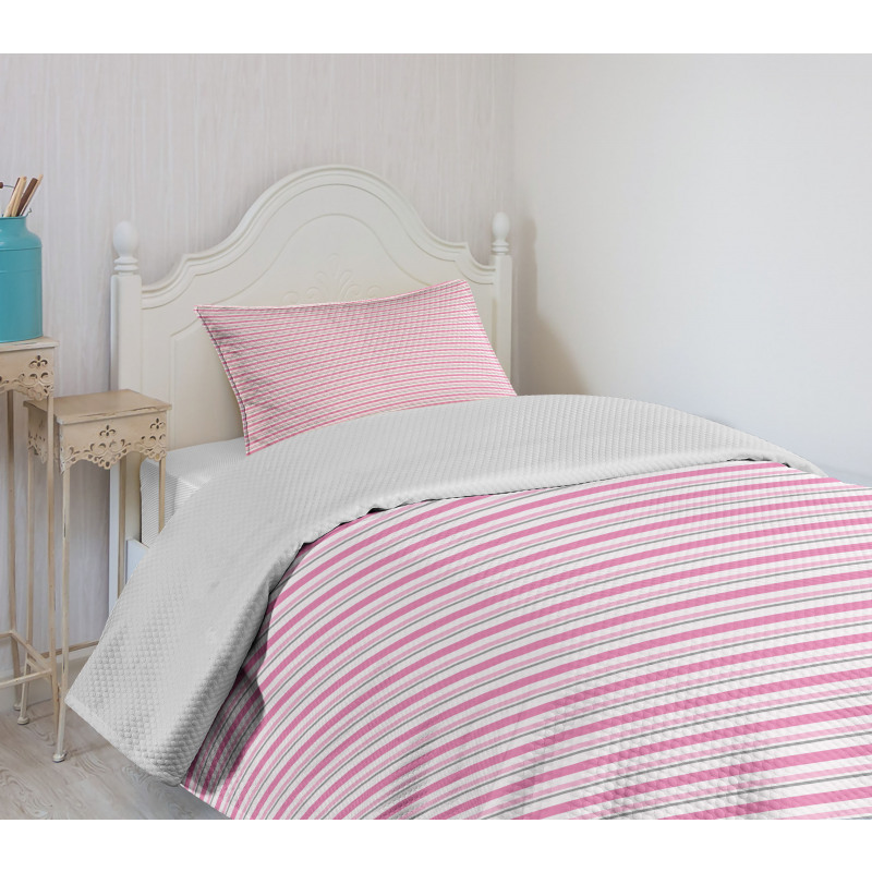 Modern Striped Art Bedspread Set