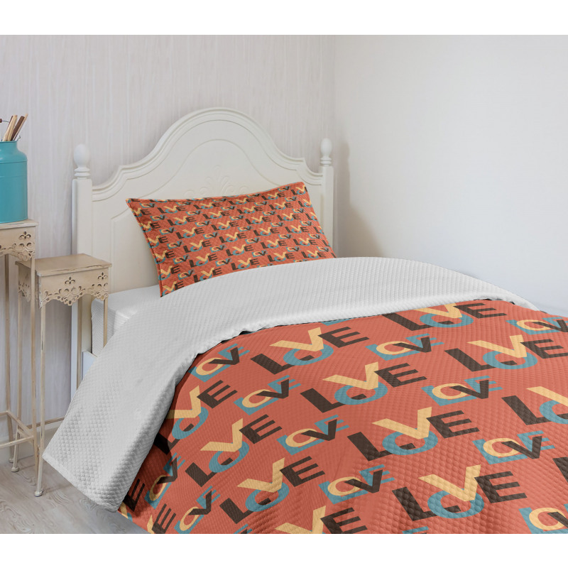 Capital Love Words Bedspread Set