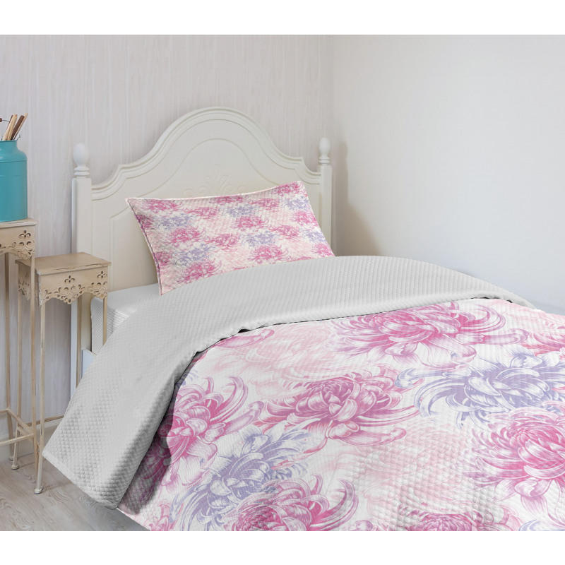 Romantic Floral Design Bedspread Set