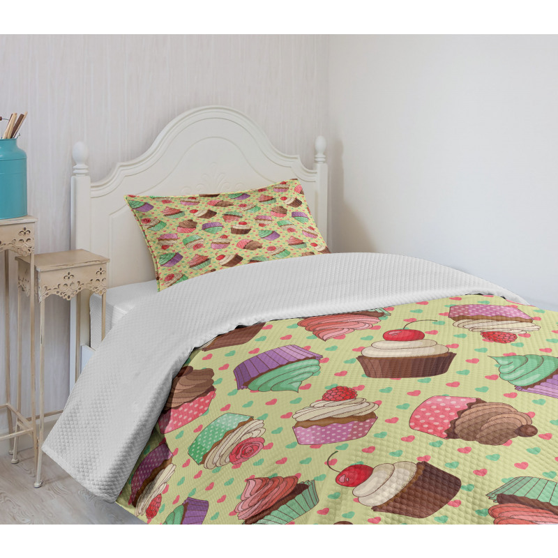 Bakery Polka Dots Bedspread Set