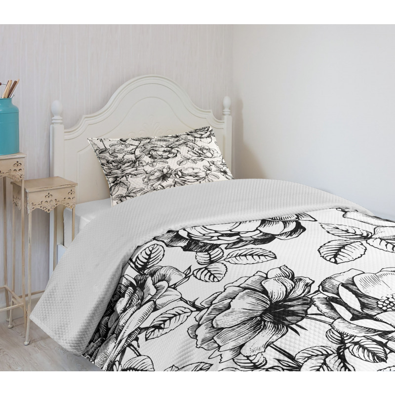 Hand Drawn Rose Petals Bedspread Set